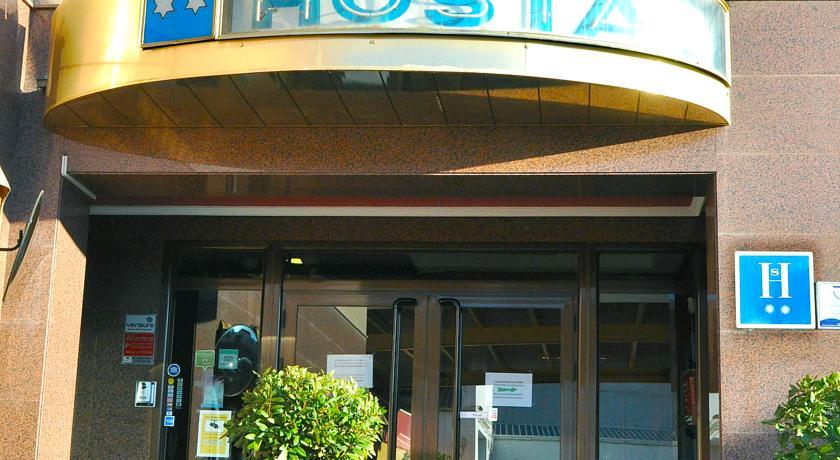 Hostal Valdepenas By Bossh Hotels Екстериор снимка
